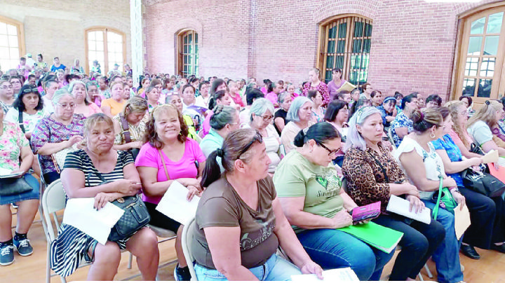 Apoyan en Nuevo Laredo a 9 mil 400 con Mujeres Bienestar