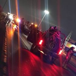 Vuelca unidad militar en Carretera Aeropuerto y provoca cierre vial por más de dos horas