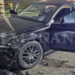Joven provoca carambola en Calzada de los Héroes en Laredo; exceso de velocidad desata choque múltiple