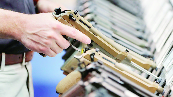 ¿Es la solución? Escuelas en Carolina del Norte almacenarán armas ante potenciales tiroteos