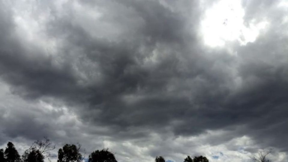 Cielo nublado la tarde de hoy