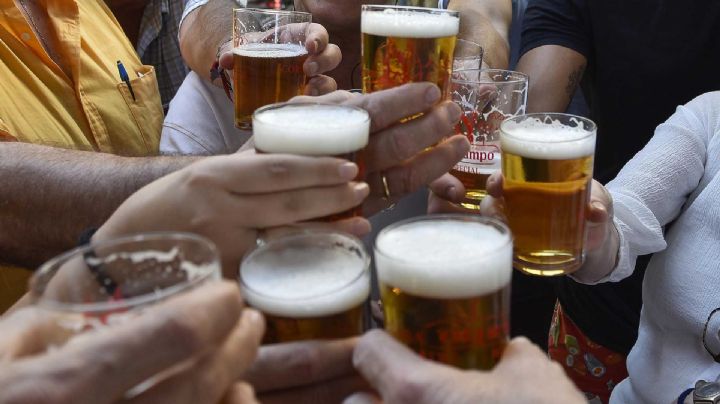 ¡Cerveza gratis! si el 70 por ciento de la población se vacuna contra el covid: EUA