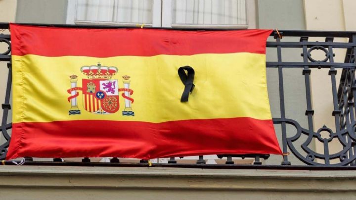 España inicia luto por muertes de covid-19