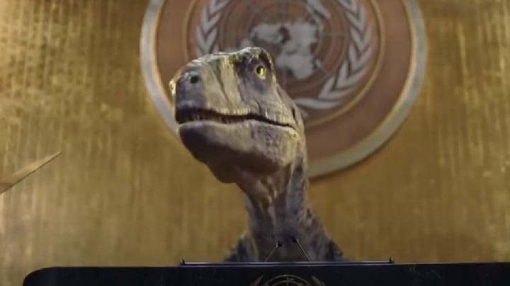 VIDEO: Dinosaurio invade la ONU para advertir sobre “desastres climáticos”