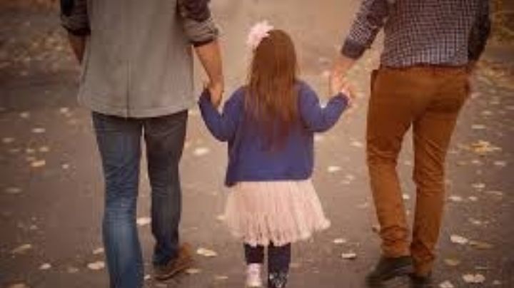 Otorgan adopción a pareja homoparental en Morelos por primera vez.