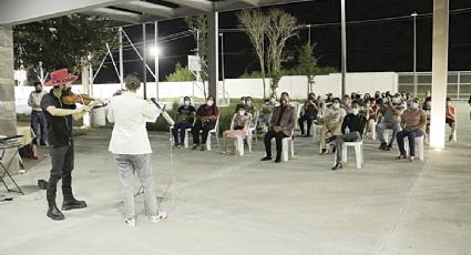 Ofrecen recital de violín y exposición al poniente de Nuevo Laredo