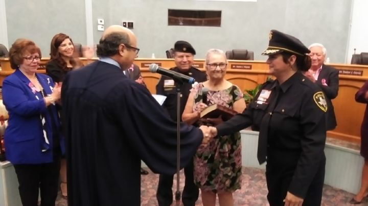 Mujeres que hacen historia, Doreen Hale es la primera Jefe de Policía  en el LISD