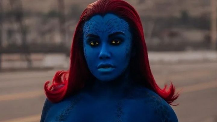 Chiquis Rivera aparece semidesnuda en Halloween (VIDEO)