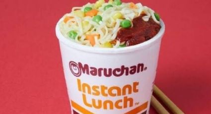 Mujer encontró larvas en su Maruchan al darle el primer bocado