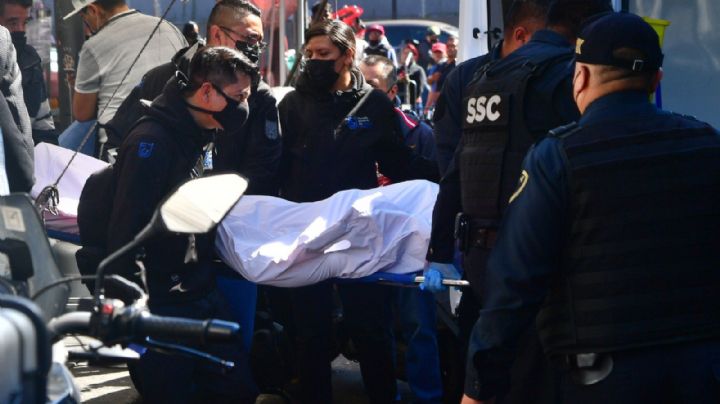 Muere aplastado fisicoculturista: le cae en el rostro aparato de 300 kilos