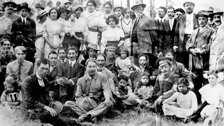 Conmemoran el aniversario de la Revolución Mexicana en el Archivo General del Municipio