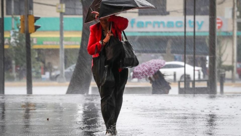 Este nuevo frente dejará intensas lluvias y fuertes vientos en ambos estados.