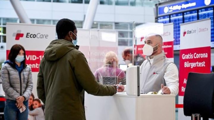 Variante sudaficana del Covid es 500 veces más contagiosa, experto