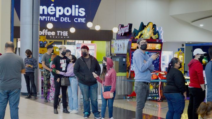 Saturan cines en Nuevo Laredo por preventa para 'Spider-Man: No Way Home'