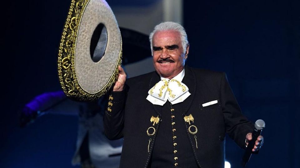 Este domingo México ha despertado con una terrible noticia, Vicente Fernández, la leyenda de la música ranchera, ha fallecido