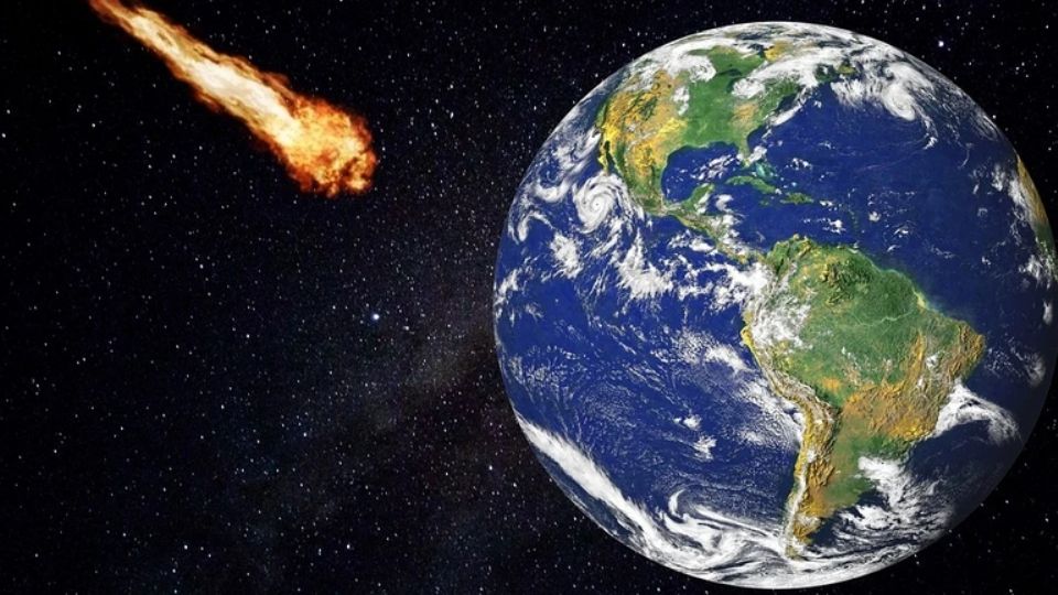 Según Nostradamus un meteorito impactará a la Tierra y habrá guerra.