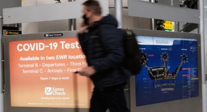 Nuevas medidas sanitarias en EU: Pedirán prueba negativa covid a viajeros