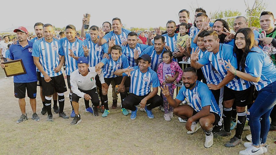 El Deportivo Luisito es el flamante campeón de la categoría Veteranos 40 años y más de la Real Liga de Futbol Ferrocarrilera.