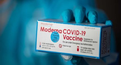 Moderna desarrollará vacuna contra variante Ómicron; la tendrá lista en marzo