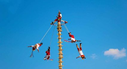 VIDEO: Voladores de Papantla se enredan durante danza ceremonial