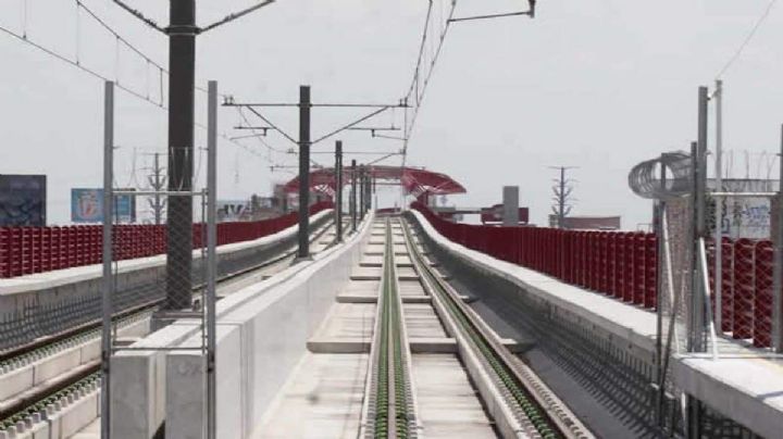 ALERTA: Línea 3 del metro Monterrey, se cae pedazo de concreto