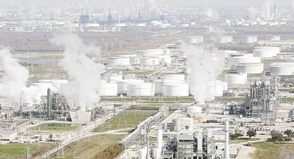 México compra refinería en Texas con ahorro en combate a la corrupción