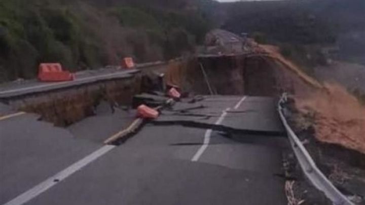 Michoacán: Colapsa autopista Siglo XXI; zona está intransitable