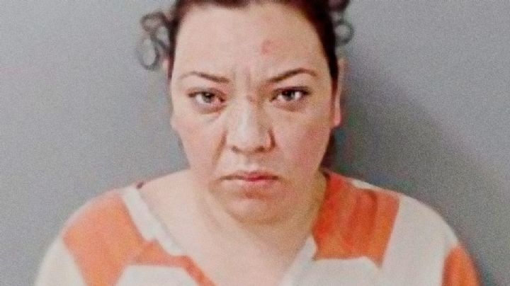 Laredo, TX: Buscan a mujer que se metió con auto a casa; arrolló a adulta mayor