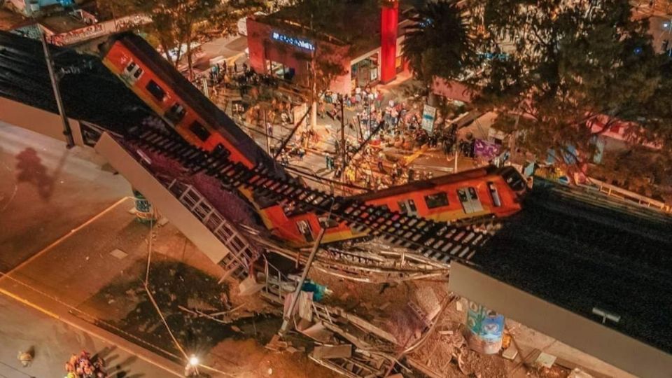 Vista aérea de la tragedia en la Línea 12 del Metro CDMX.