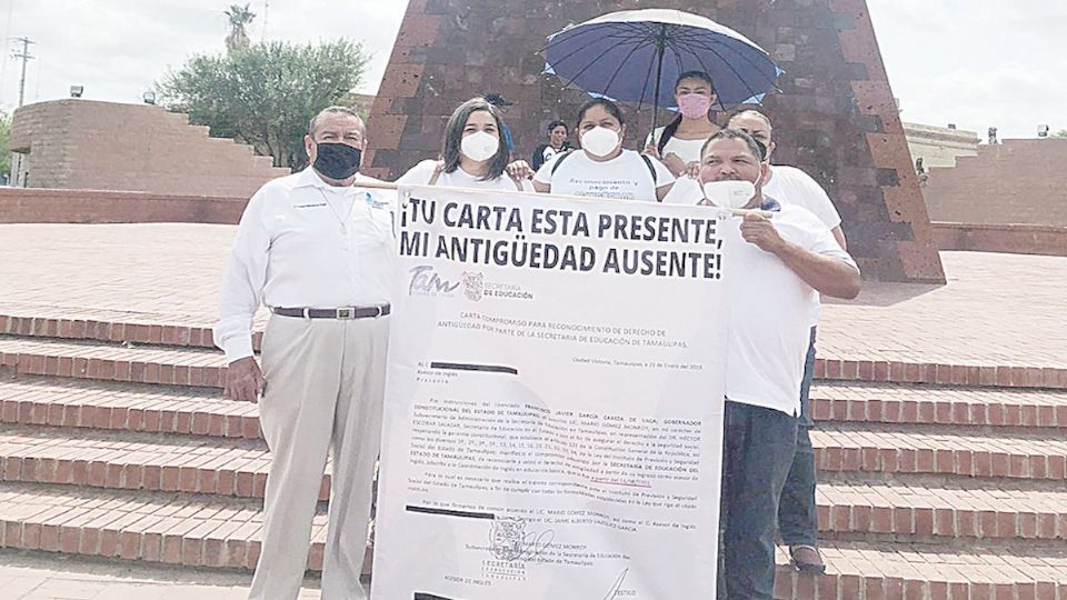 Maestros de Tamaulipas explotan contra Cabeza de Vaca.