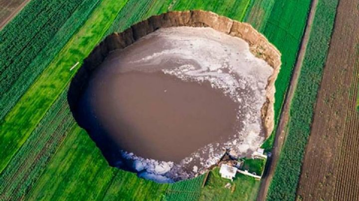 Socavón de Puebla ya se tragó la casa que estaba en las orillas