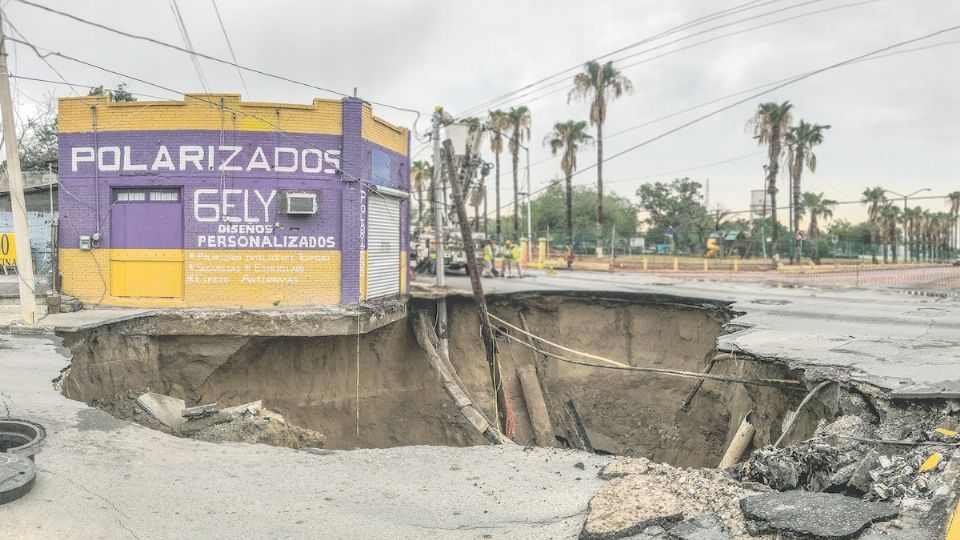 Enrique Rivas entrega una ciudad destrozada...