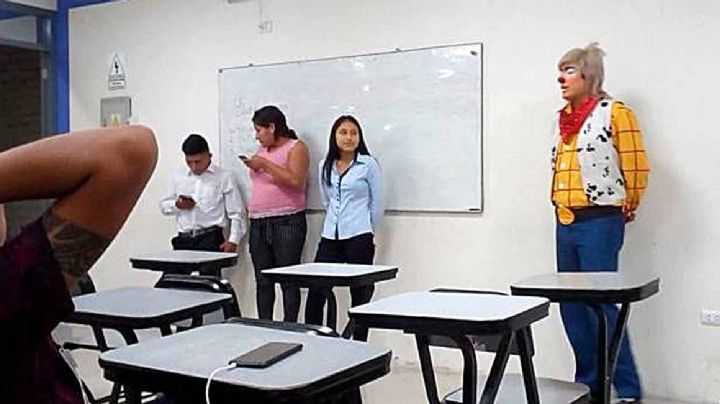 Por falta de tiempo llega disfrazado de payaso a clases: así paga su carrera de abogado
