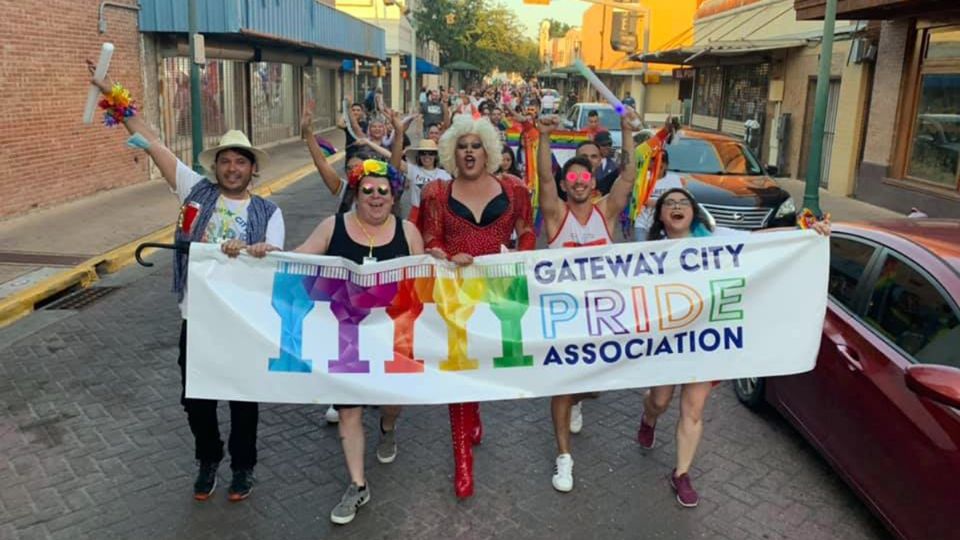 Gateway City Pride Association promovió la realización de la marcha y festival.