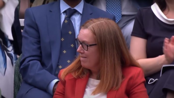 Creadora de vacuna covid AstraZeneca recibe el aplauso más emotivo en plena competición de Wimbledon