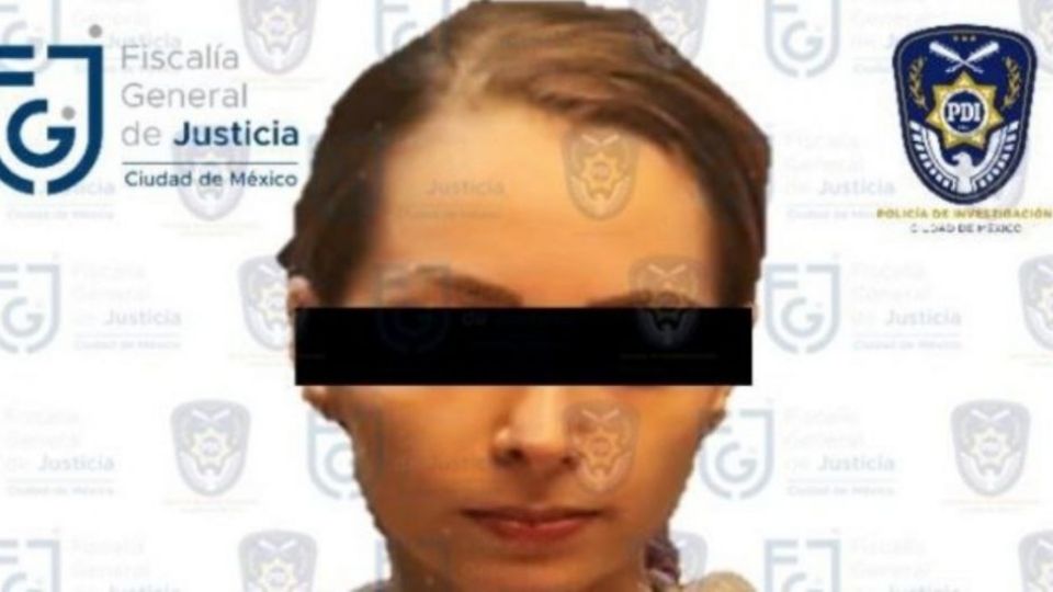 Yoseline Hoffman fue aprehendida la noche del martes por el delito de posesión de material pornográfico infantil.