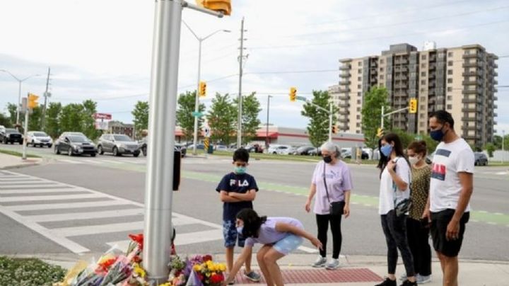 Atropellan a cinco miembros de una familia musulmana en Canadá