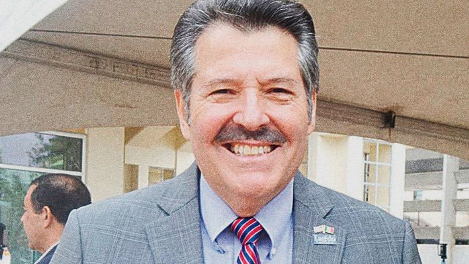 El alcalde de Laredo, Texas felicitó a Carmen Lilia Canturosas