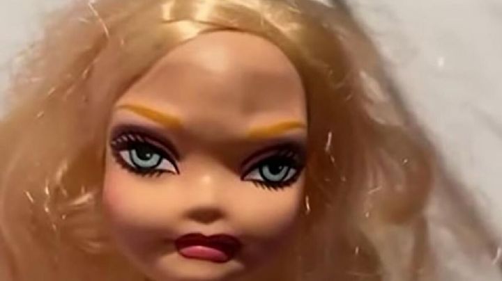 Video: Muñeca hace gestos perturbadores, ¡era un regalo madre e hija!