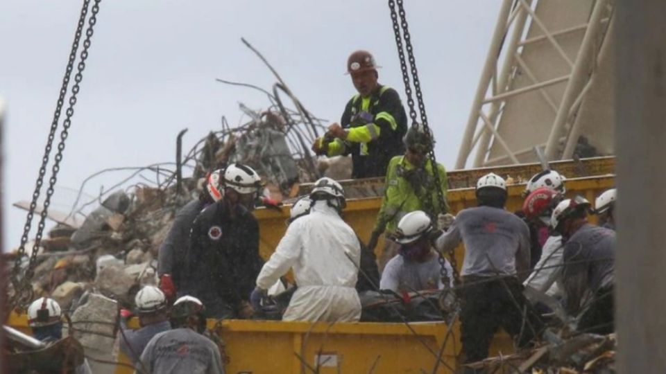 Aún se desconoce el paradero de 145 personas que se cree vivían en el lugar.