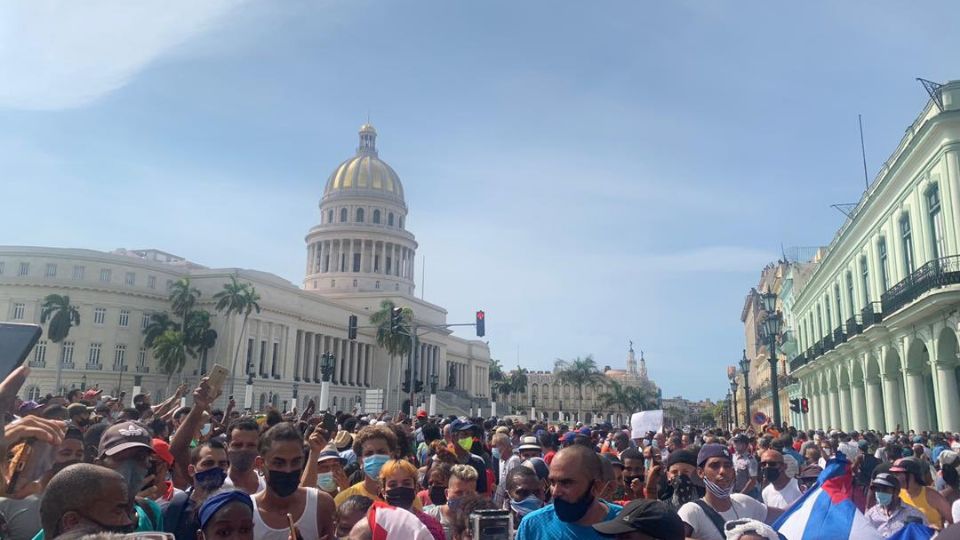 La suspensión de internet en todo el país, ha sido 'la gota de derramó el vaso' entre los ciudadanos de la isla