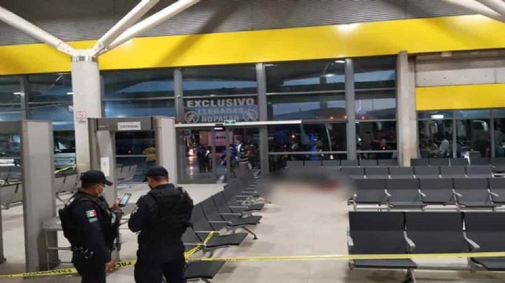 Hombre que se corta el cuello en central de Monterrey ahora se lanza de cuarto piso