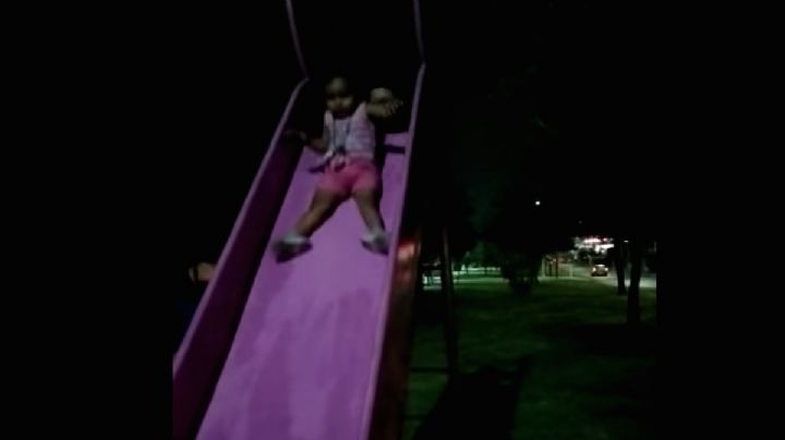 VIDEO: Captan supuesto fantasma en parque muy cerca de una niña