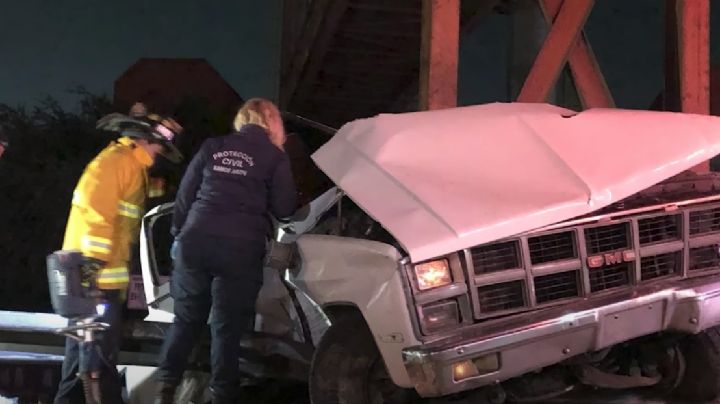 Familia sufre accidente en la carretera Monterrey-Saltillo; mueren cuatro