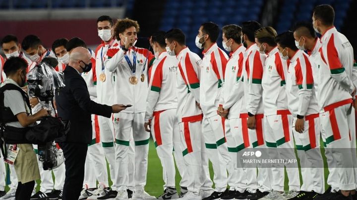 Tokio 2020: Selección Mexicana recibe su medalla de bronce