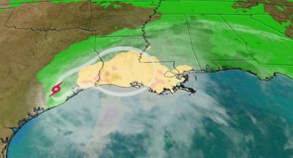 Huracán Nicholas toca tierra en costas de Texas; es categoría 1 (VIDEO)