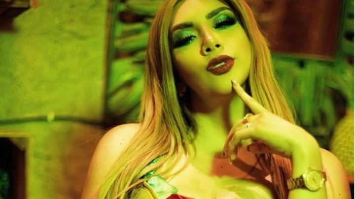 No son implantes, son naturales, La Bebeshita