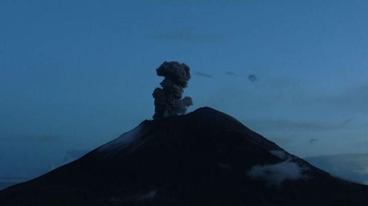 Se registra nueva explosión en el Popocatépetl; emite fumarola de 1,110 metros