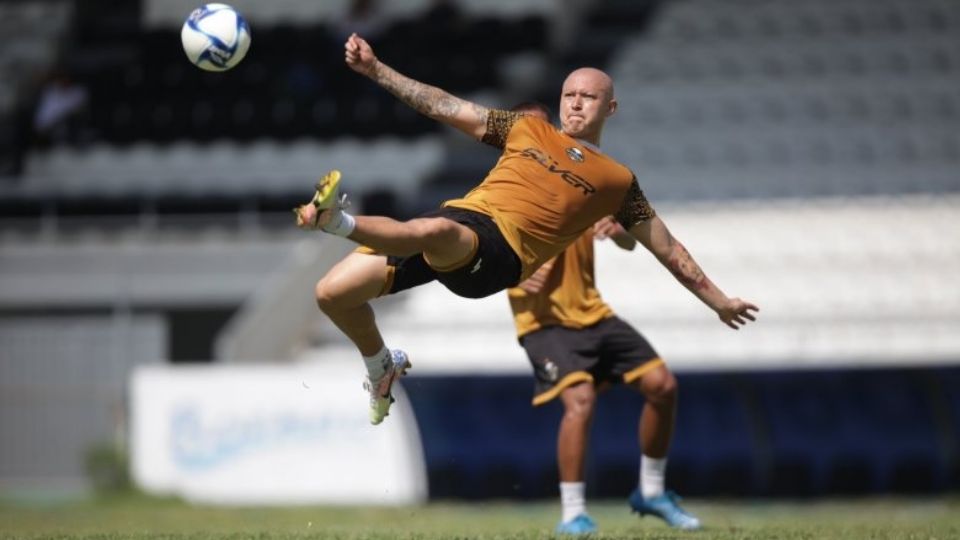 La segunda oportunidad de seguir jugando le fue otorgada en los Cafetaleros de Chiapas