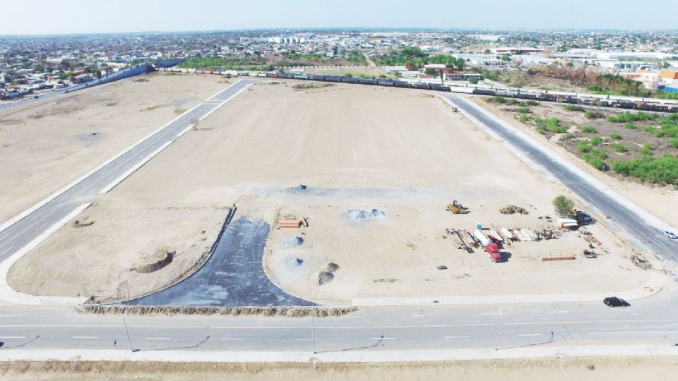 El Hospital General iba a ser construido en una zona de difícil acceso, pues atrás hay vías férreas.